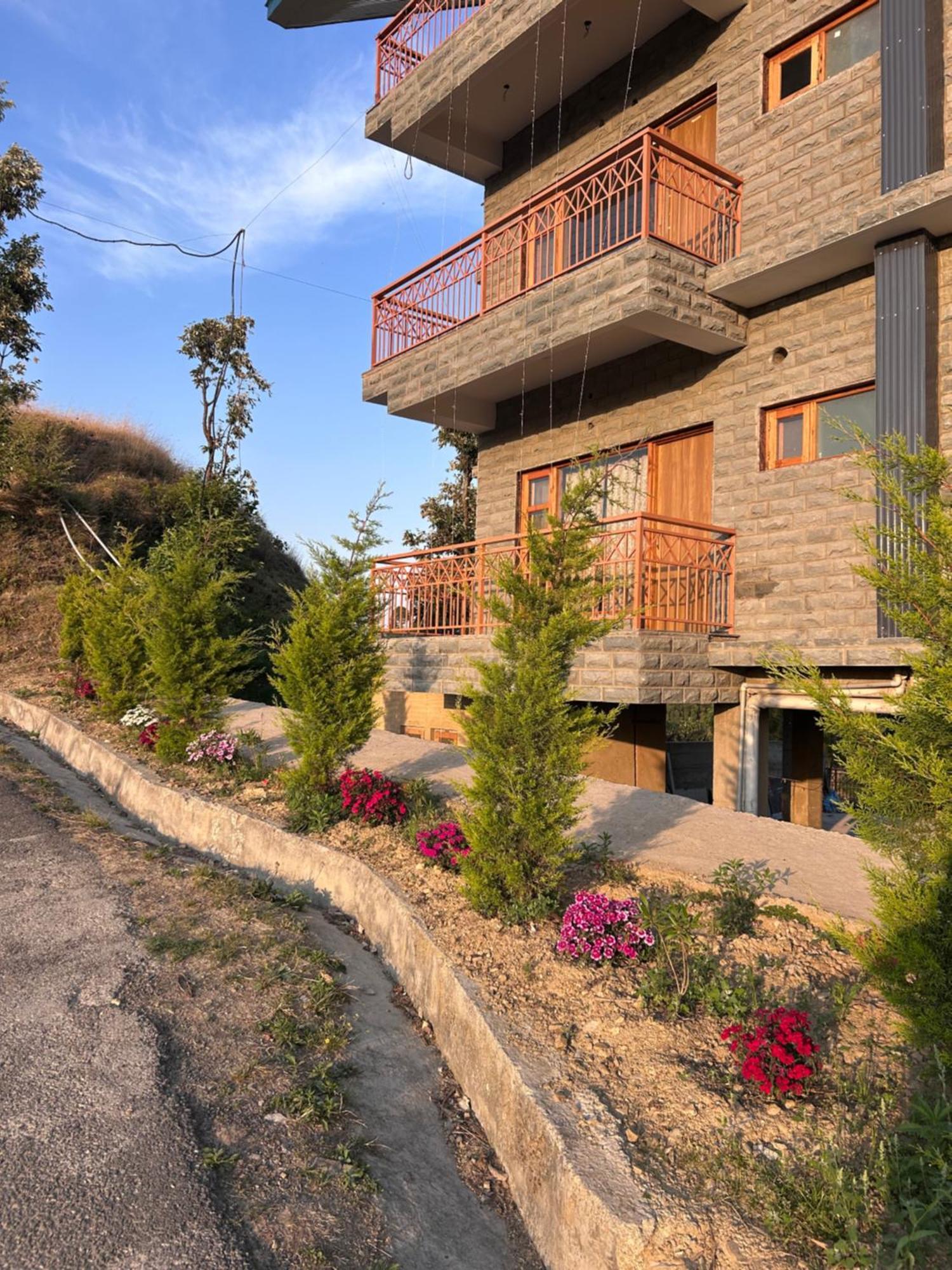 Shalom Hillcrest Inn Shimla Exterior photo